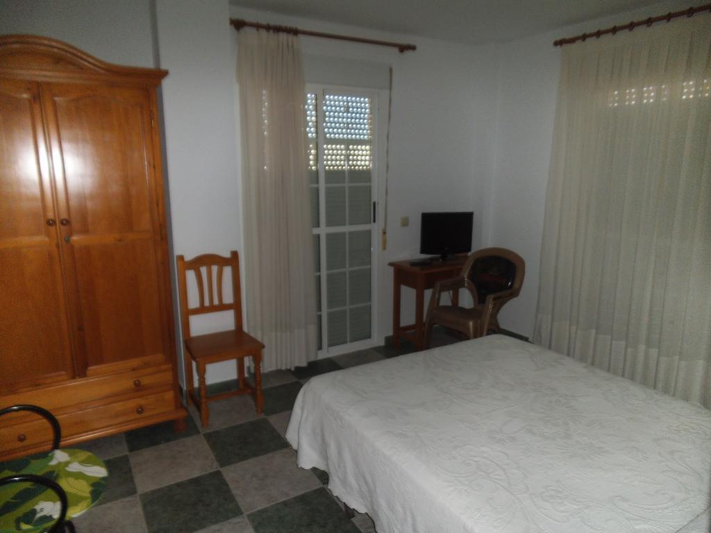 Hostal San Andres 카로보네라스 객실 사진