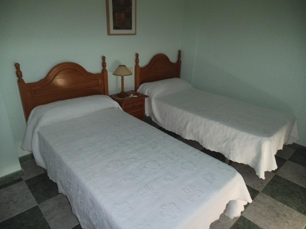 Hostal San Andres 카로보네라스 객실 사진
